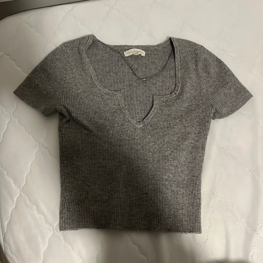 Cropped top